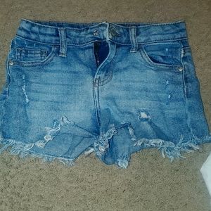 Girls shorts.art class brand size (6/6x)